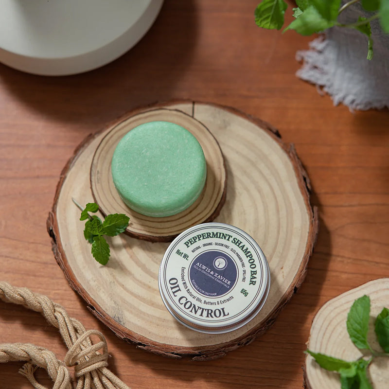 Alwis & Xavier - Solid Shampoo, Peppermint and Chamomile, 65g - The Panic Room