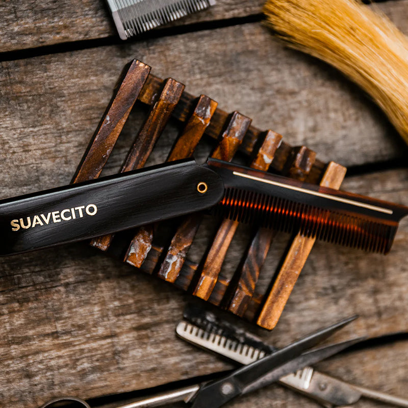 Suavecito - Deluxe Folding Comb, Amber - The Panic Room