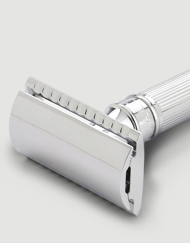 Edwin Jagger - Double Edge Safety Razor, Extra Long Handle, Lined, Chrome Plated, Feather Blade - The Panic Room