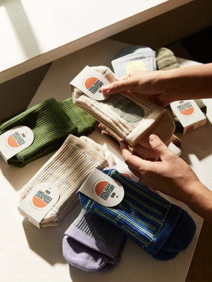 GOODPAIRSOCKS - Holiday Everyday, Beach Oasis - The Panic Room