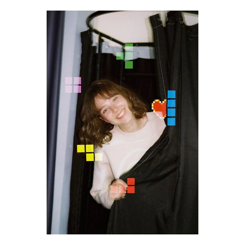 A girl has film - Tetris 35mm Film - The Panic Room