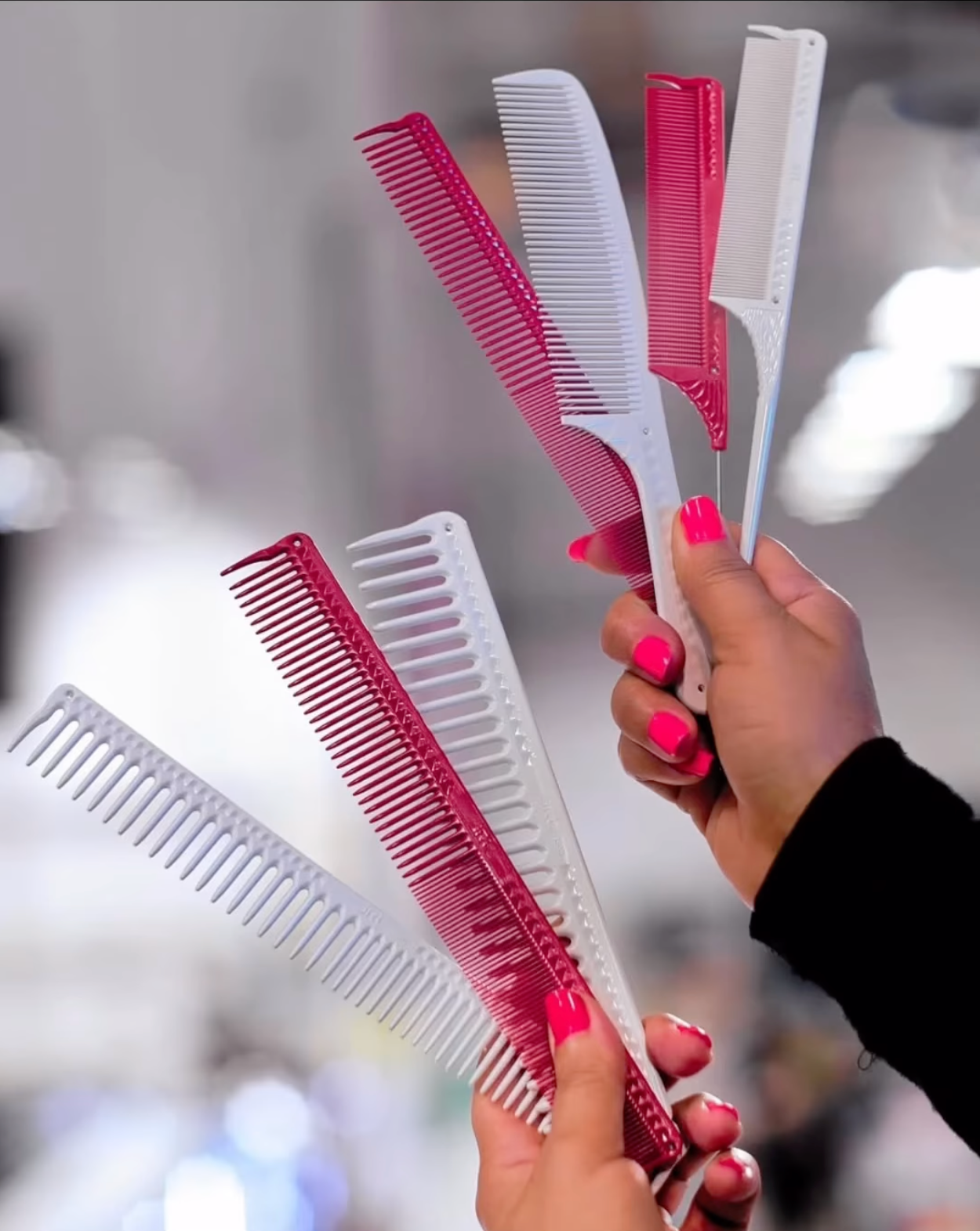 JRL - Precise Cutting Comb 8.6", White - The Panic Room