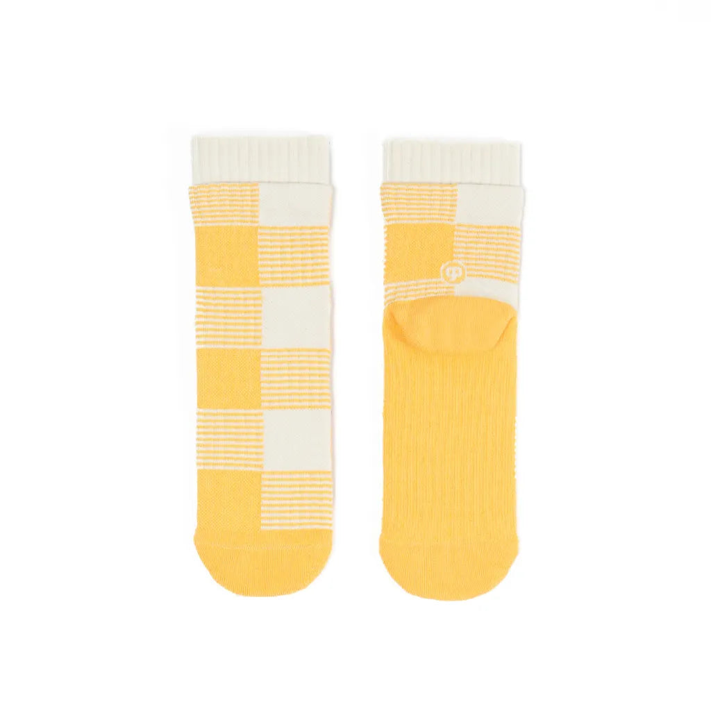 GOODPAIRSOCKS - Late For Summer, Yellow Limau - The Panic Room