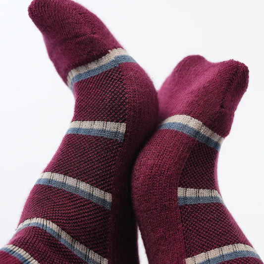 GOODPAIRSOCKS - Late For Summer, Burgundy Onion - The Panic Room
