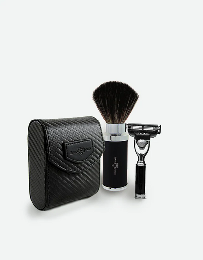 Edwin Jagger - Travel Shaving Kit with Gillette® Mach3® Travel Razor and Travel Shaving Brush, Black Synthetic Fibre, Black Carbon Fibre Effect Material - The Panic Room